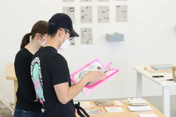 Ausstellung „Artists as Independent Publishers“ im  Künstlerbuchzentrum Museum Weserburg Bremen