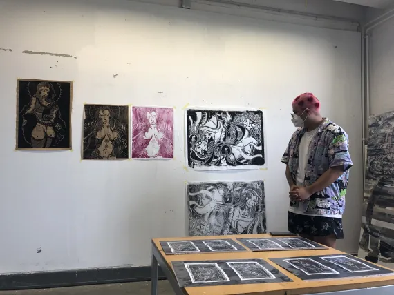 Francisco Iturralde zeigt Arbeiten im Plenum im Sommersemester 2021