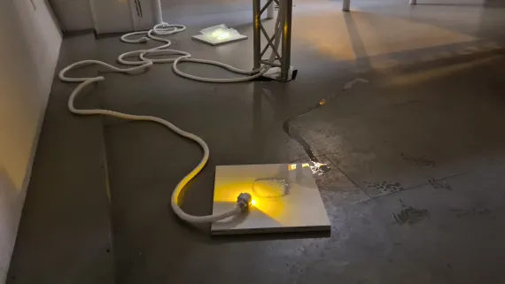 on_off_on_infinitum kai balthasar wittig